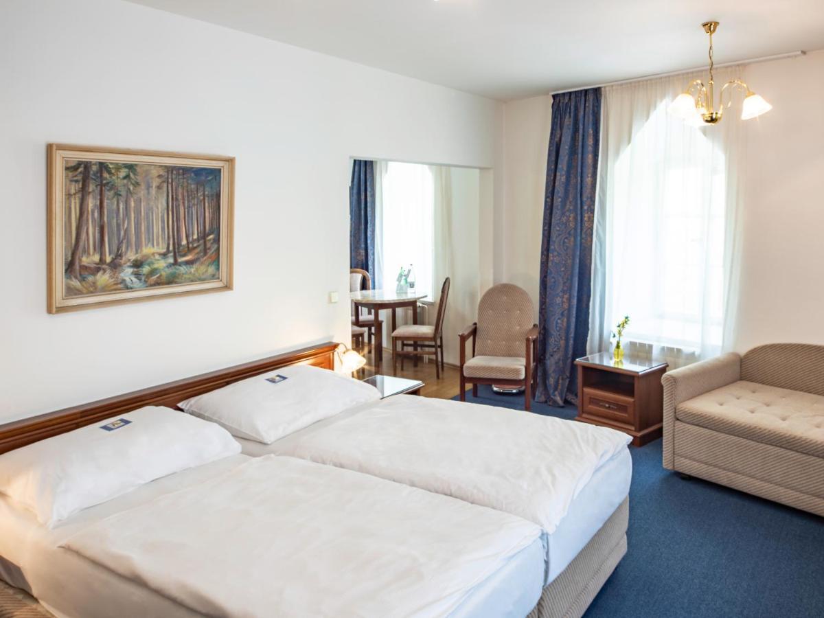 EA Apartmány Mozart Karlovy Vary Exterior foto