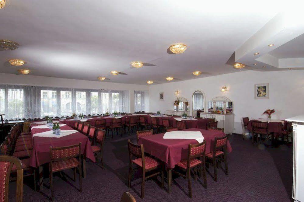EA Apartmány Mozart Karlovy Vary Exterior foto
